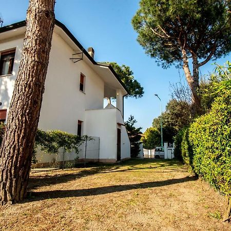 Agenzia Vear - Lido Di Volano Exterior photo